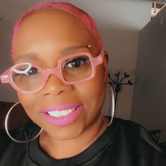 Plus Size Guru - Picture 3 of 5